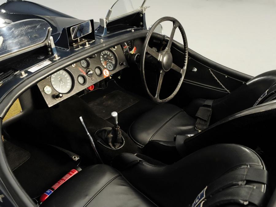  Jaguar XK120 Competition Roadster 1951 года  (фото 9 из 10)